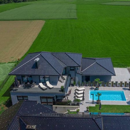 Luxurioese Penthaus Wohnung Anif Luaran gambar